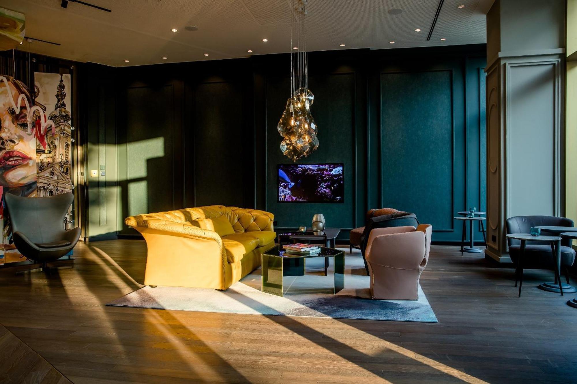 Motel One Грац Экстерьер фото