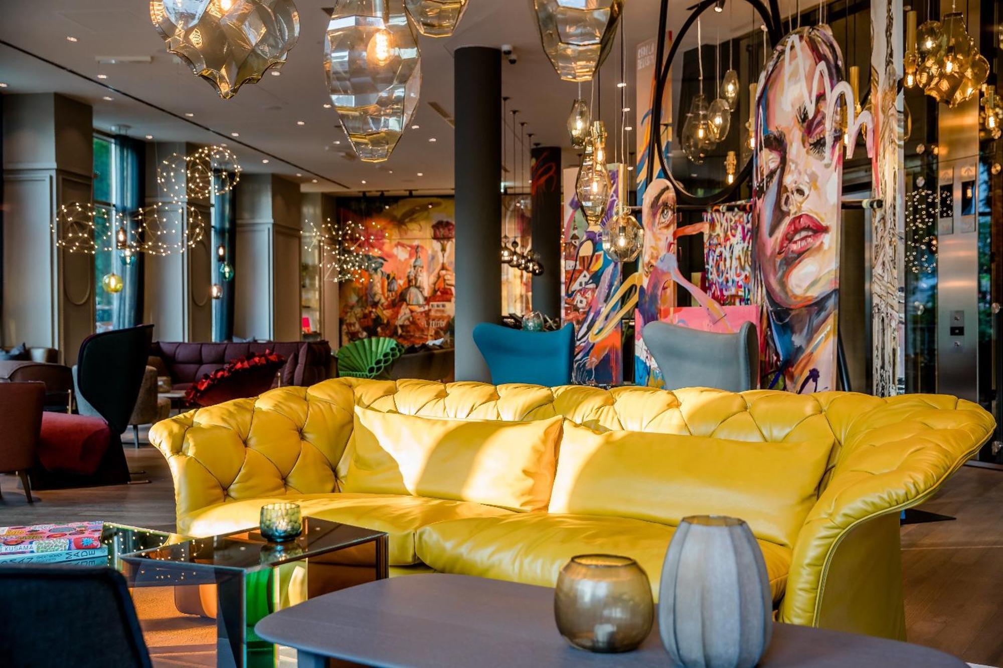 Motel One Грац Экстерьер фото