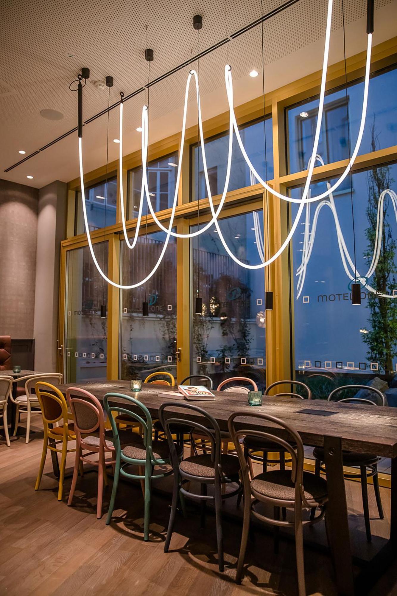 Motel One Грац Экстерьер фото